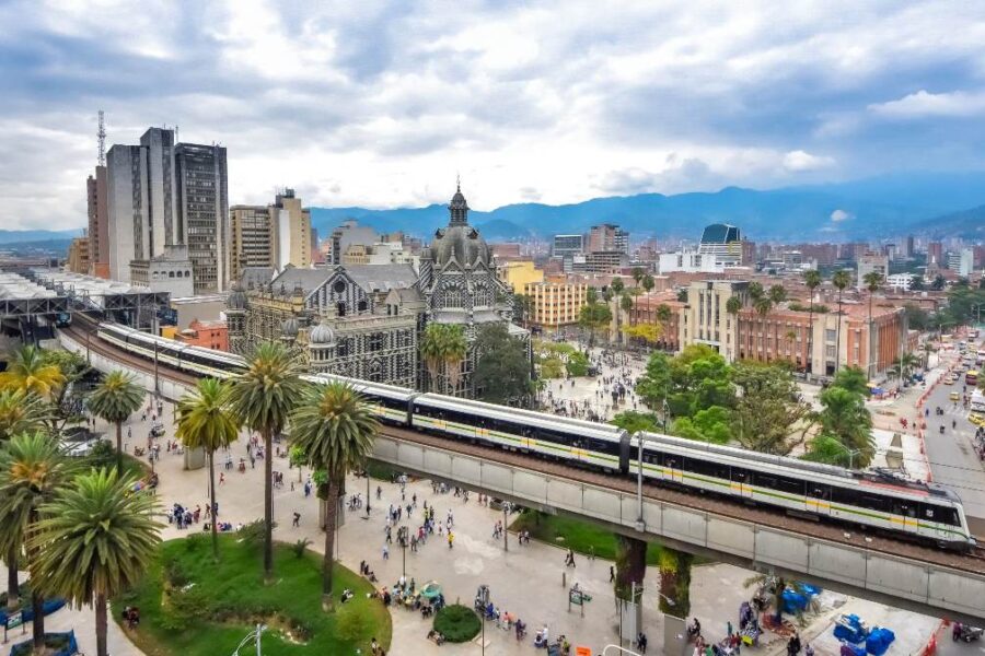 medellin-la-ciudad-colombiana-de-la-eterna-primavera